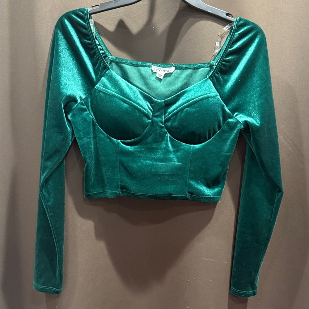Lily Star Green Velvet Long Sleeve, Lined, Crop Top Size Medium